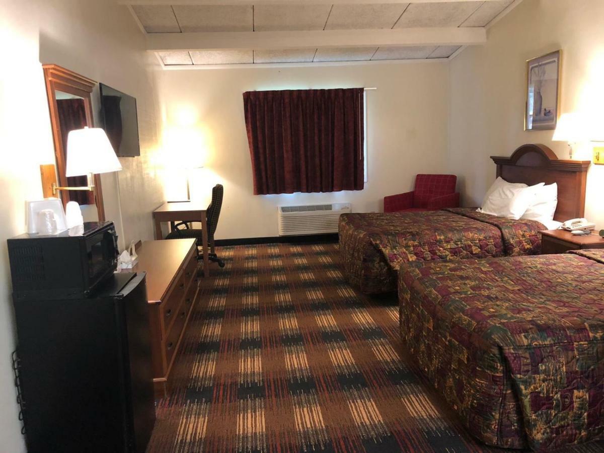 Red Carpet Inn Syracuse Airport North Syracuse Exterior foto